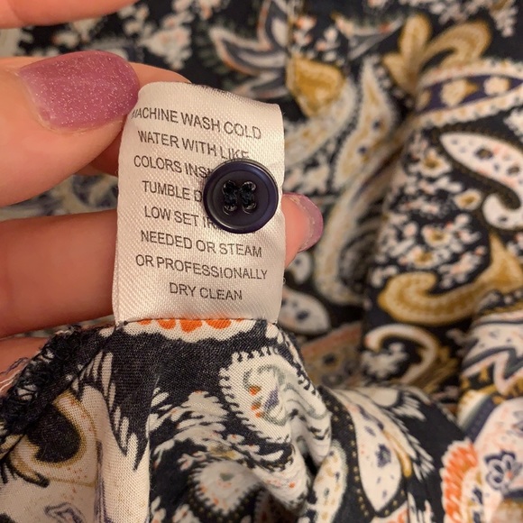 Like New🌼 Blue and Terracotta Blouse - Picture 12 of 16